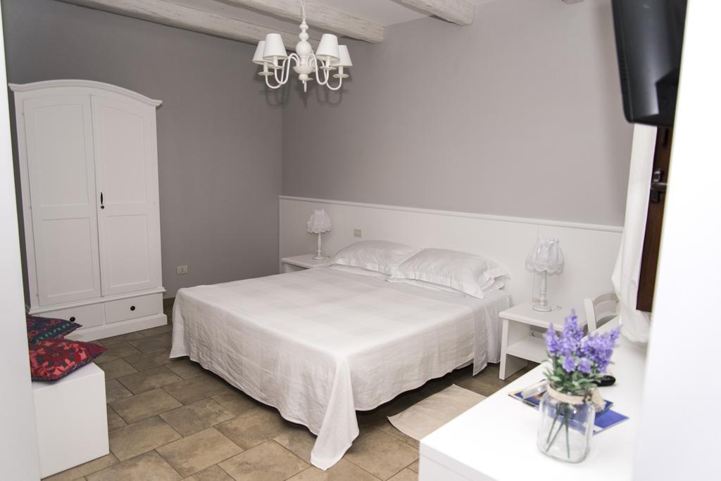 Masseria Gravelle Turi Ruang foto