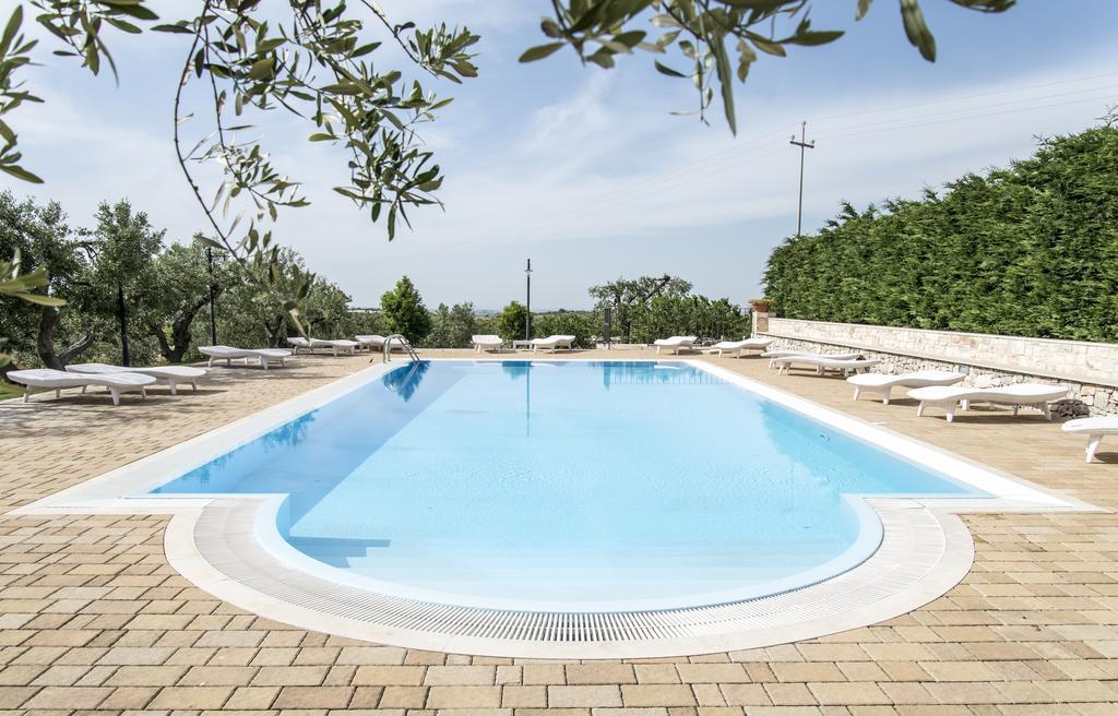 Masseria Gravelle Turi Bagian luar foto